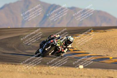 media/Dec-16-2023-CVMA (Sat) [[bb38a358a2]]/Race 13 Amateur Supersport Middleweight/